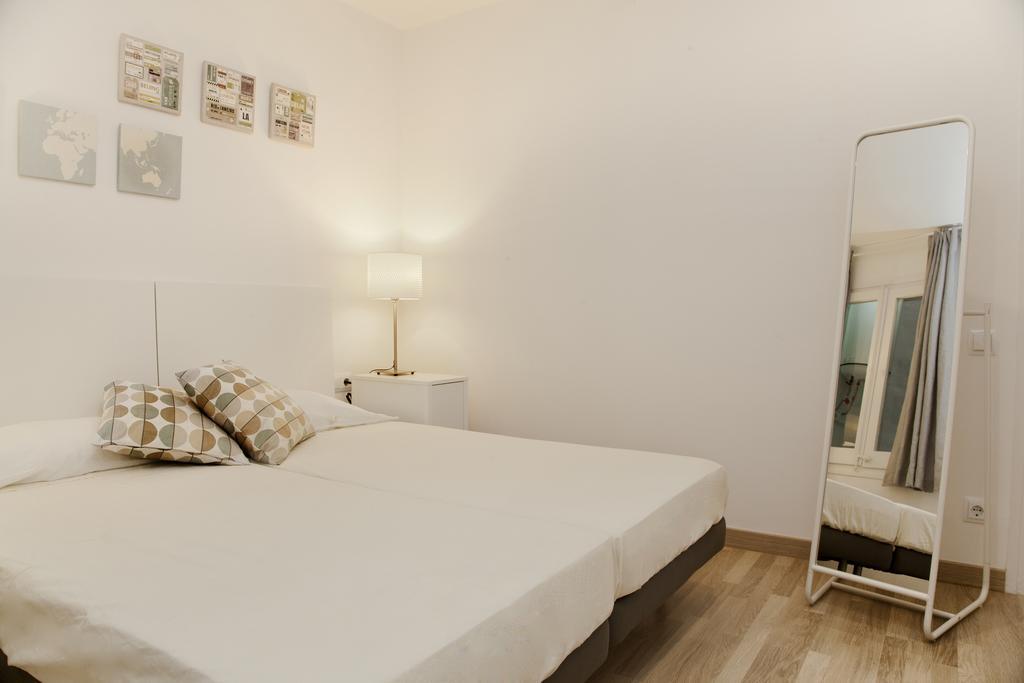 Ferienwohnung Flateli Roger 2 Barcelona Exterior foto